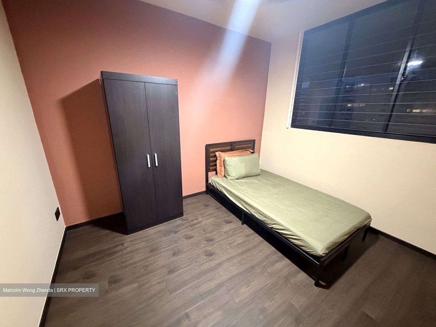 Hougang Avenue 8 (Hougang),  #528806041